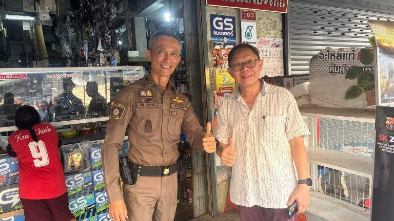 อะไหล่มีลดแค่สวมหมวกถ่ายรูปเช็คอินที่ร้าน รับส่วนลด 3-5% ร้านไทยแสงอะไหล่